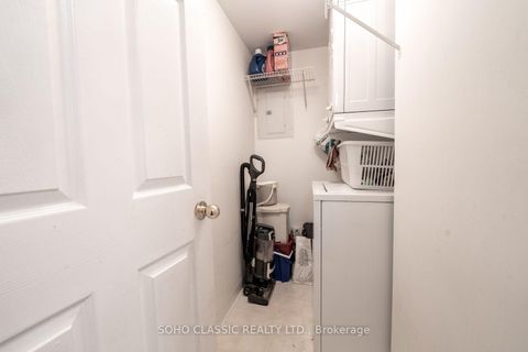 Photo 25 at 809 - 1700 Eglinton Avenue E, Victoria Village, Toronto