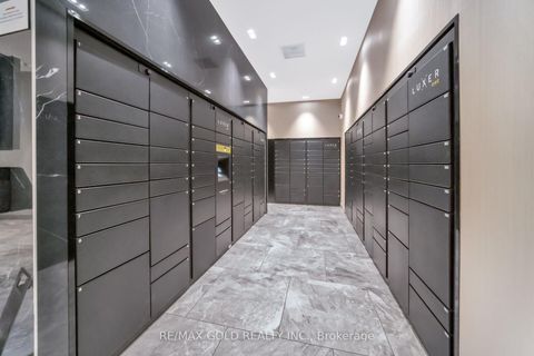 Photo 8 at 1808 - 16 Yonge Street, Waterfront Communities C1, Toronto