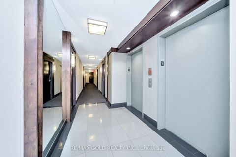 Photo 10 at 1808 - 16 Yonge Street, Waterfront Communities C1, Toronto