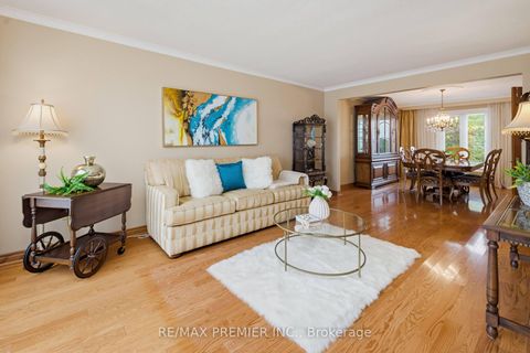 Photo 4 at 33 Houston Road, West Woodbridge, Vaughan