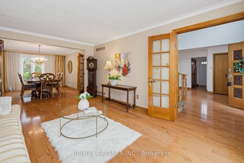 Photo 5 at 33 Houston Road, West Woodbridge, Vaughan