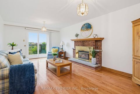 Photo 9 at 33 Houston Road, West Woodbridge, Vaughan