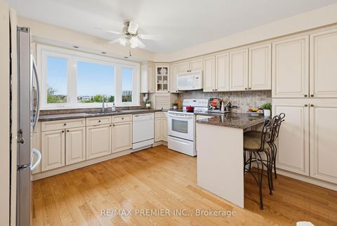 Photo 14 at 33 Houston Road, West Woodbridge, Vaughan
