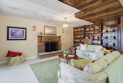Photo 28 at 33 Houston Road, West Woodbridge, Vaughan