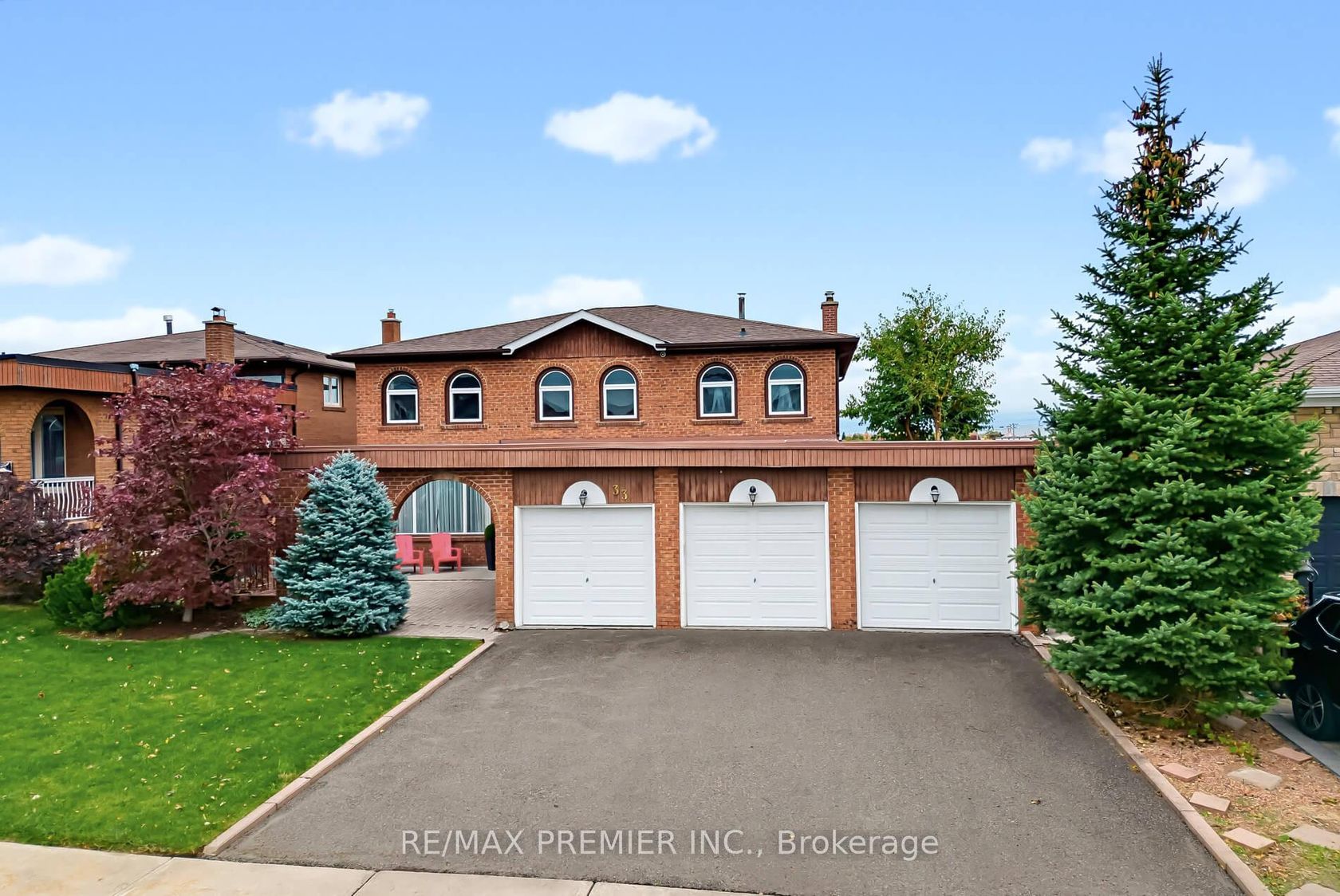 33 Houston Road, West Woodbridge, Vaughan photo number 2