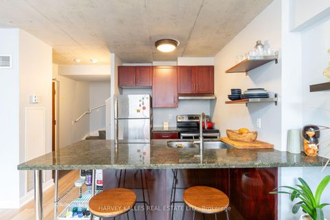 Photo 3 at 702 - 36 Charlotte Street, Waterfront Communities C1, Toronto