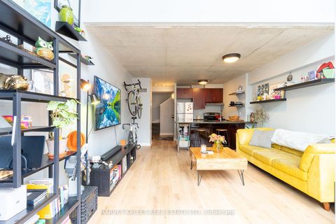 Photo 15 at 702 - 36 Charlotte Street, Waterfront Communities C1, Toronto