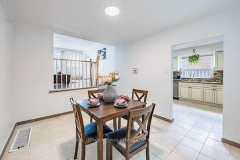 Photo 8 at 3 Clayhall Crescent, York University Heights, Toronto