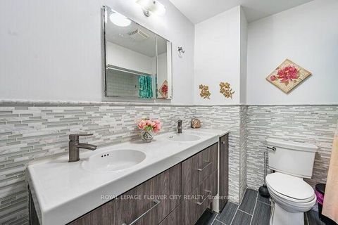 Photo 26 at 3 Clayhall Crescent, York University Heights, Toronto