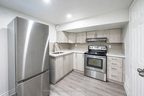 Photo 35 at 3 Clayhall Crescent, York University Heights, Toronto