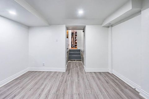 Photo 37 at 3 Clayhall Crescent, York University Heights, Toronto