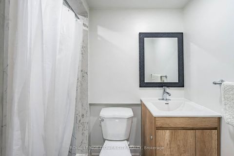 Photo 40 at 3 Clayhall Crescent, York University Heights, Toronto