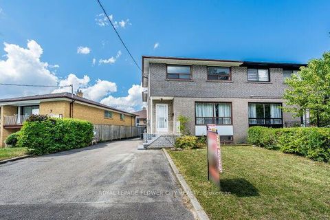 Photo 42 at 3 Clayhall Crescent, York University Heights, Toronto