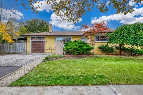 Photo 1 at 48 Sedgebrook Crescent, West Deane, Toronto