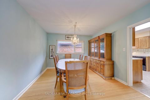 Photo 6 at 48 Sedgebrook Crescent, West Deane, Toronto