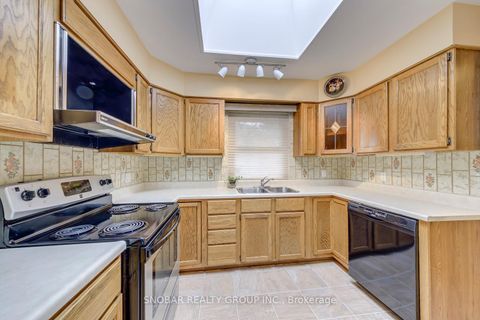 Photo 9 at 48 Sedgebrook Crescent, West Deane, Toronto