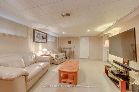 Photo 18 at 48 Sedgebrook Crescent, West Deane, Toronto