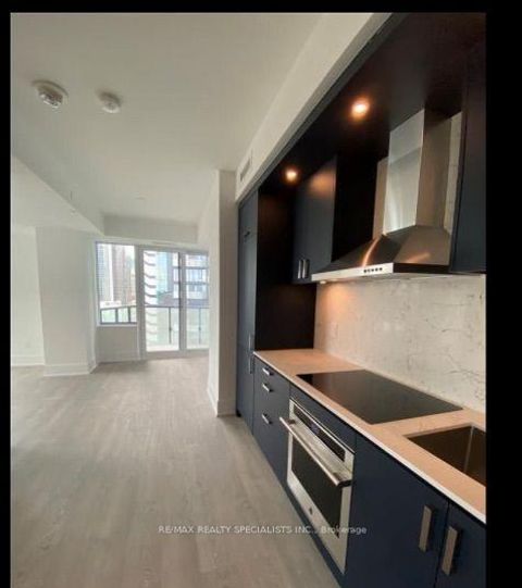 Photo 4 at 1706 - 470 Front Street W, Waterfront Communities C1, Toronto