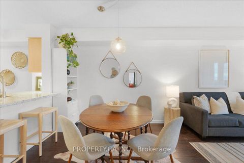Photo 6 at 822 - 61 Heintzman Street, Junction Area, Toronto