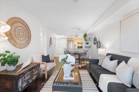 Photo 9 at 822 - 61 Heintzman Street, Junction Area, Toronto