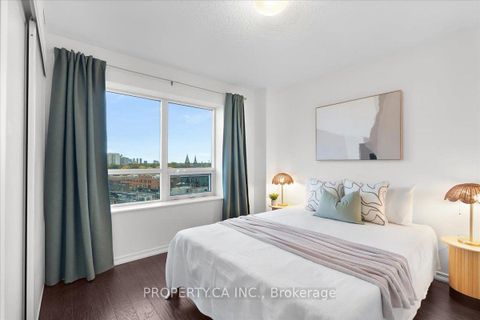 Photo 15 at 822 - 61 Heintzman Street, Junction Area, Toronto