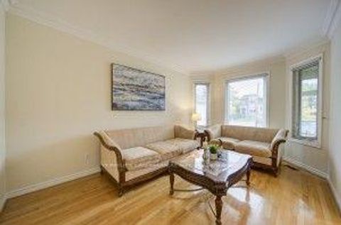 Photo 3 at 182 Finch Avenue E, Newtonbrook East, Toronto