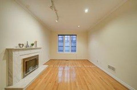 Photo 11 at 182 Finch Avenue E, Newtonbrook East, Toronto