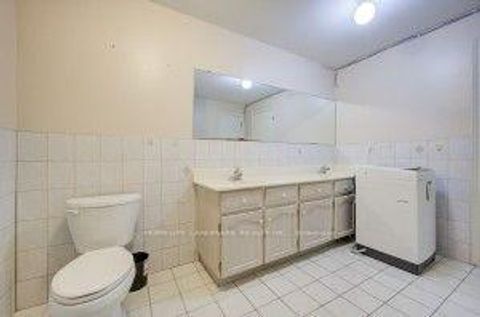 Photo 34 at 182 Finch Avenue E, Newtonbrook East, Toronto
