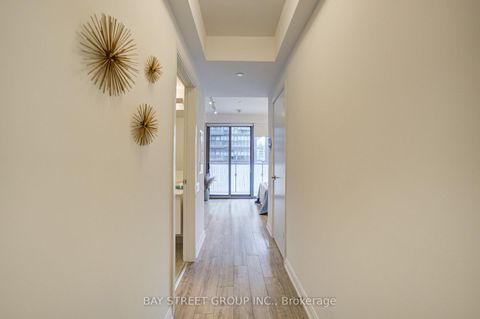 Photo 10 at 902 - 50 Charles Street E, Yonge Corridor, Toronto