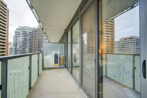 Photo 23 at 902 - 50 Charles Street E, Yonge Corridor, Toronto
