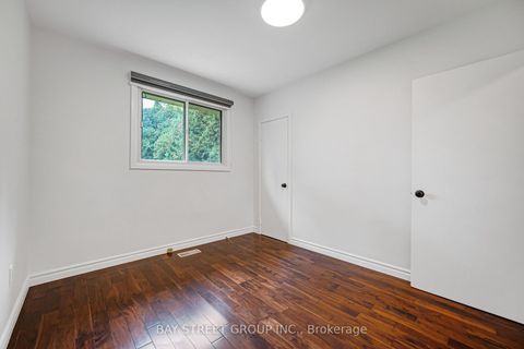 Photo 16 at 35 Kemano Road, Aurora Heights, Aurora
