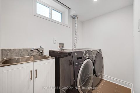 Photo 23 at 35 Kemano Road, Aurora Heights, Aurora