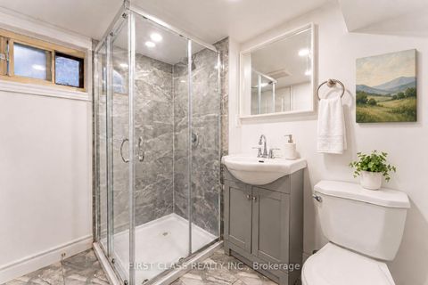 Photo 17 at 190 Major Street, University, Toronto