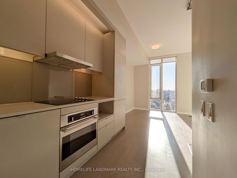 Photo 4 at 2910 - 101 Peter Street, Waterfront Communities C1, Toronto