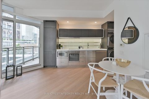 Photo 9 at 802 - 45 Charles Street E, Yonge Corridor, Toronto