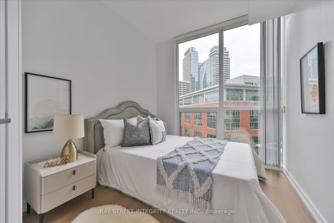 Photo 13 at 802 - 45 Charles Street E, Yonge Corridor, Toronto