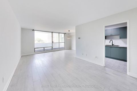 Photo 13 at 408 - 1 Massey Square, Crescent Town, Toronto