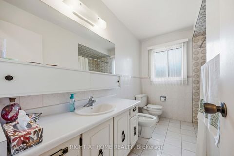 Photo 17 at 17 Cathy Jean Crescent, Jamestown, Toronto