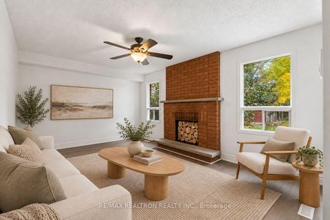Photo 4 at 12 Tuch Drive, Keswick North, Georgina