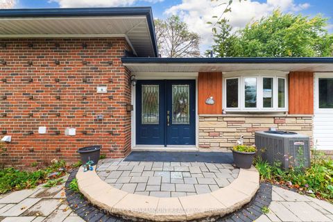 Photo 3 at 8 Waterfield Drive, Bendale, Toronto