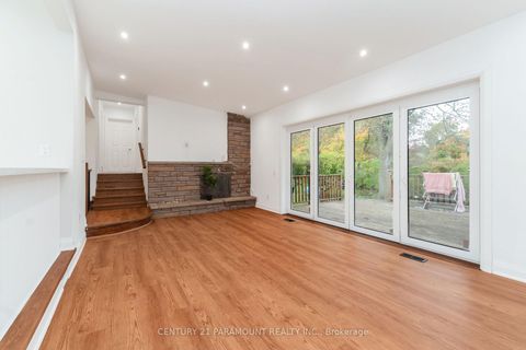 Photo 8 at 8 Waterfield Drive, Bendale, Toronto