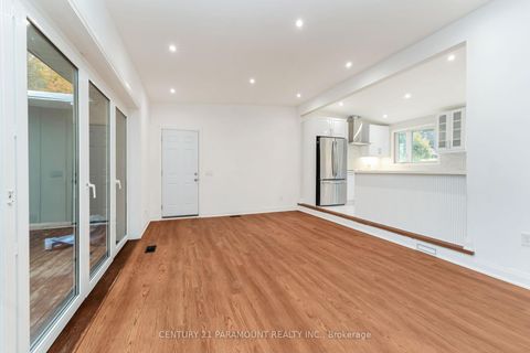 Photo 11 at 8 Waterfield Drive, Bendale, Toronto