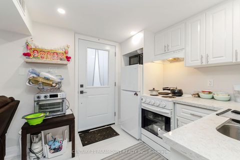 Photo 31 at 8 Waterfield Drive, Bendale, Toronto