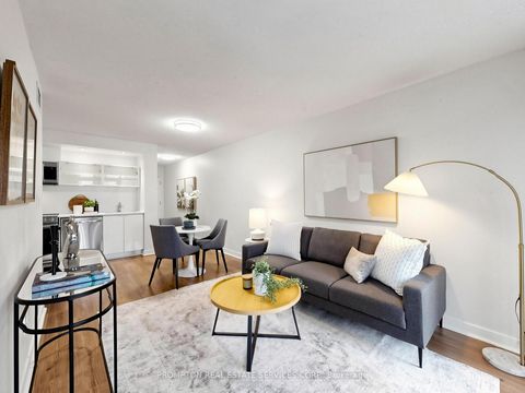 Photo 4 at 1006 - 4K Spadina Avenue, Waterfront Communities C1, Toronto