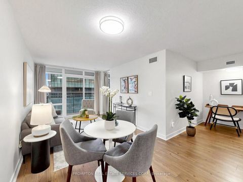 Photo 10 at 1006 - 4K Spadina Avenue, Waterfront Communities C1, Toronto