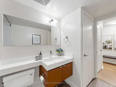 Photo 30 at 1006 - 4K Spadina Avenue, Waterfront Communities C1, Toronto