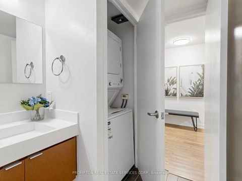 Photo 34 at 1006 - 4K Spadina Avenue, Waterfront Communities C1, Toronto