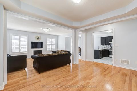 Photo 8 at 257 East's Corners Boulevard, Kleinburg, Vaughan