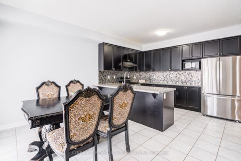 Photo 16 at 257 East's Corners Boulevard, Kleinburg, Vaughan