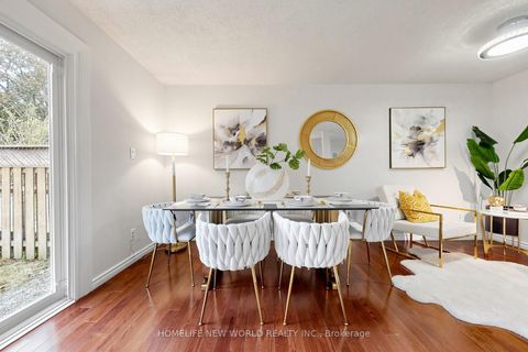 Photo 10 at 227 Hollyberry Trail, Hillcrest Village, Toronto